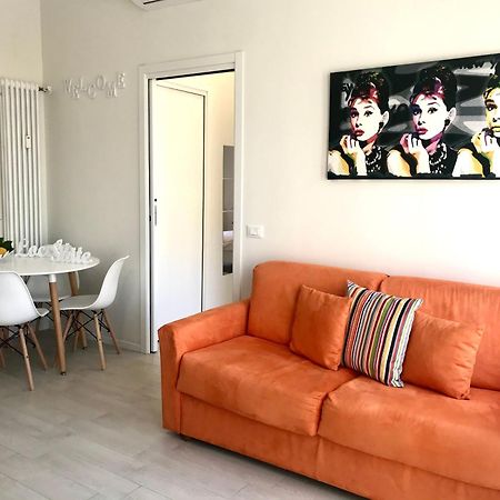 Suite Locchi. Vicino Tramvia/Careggi/Meyer Florenţa Exterior foto