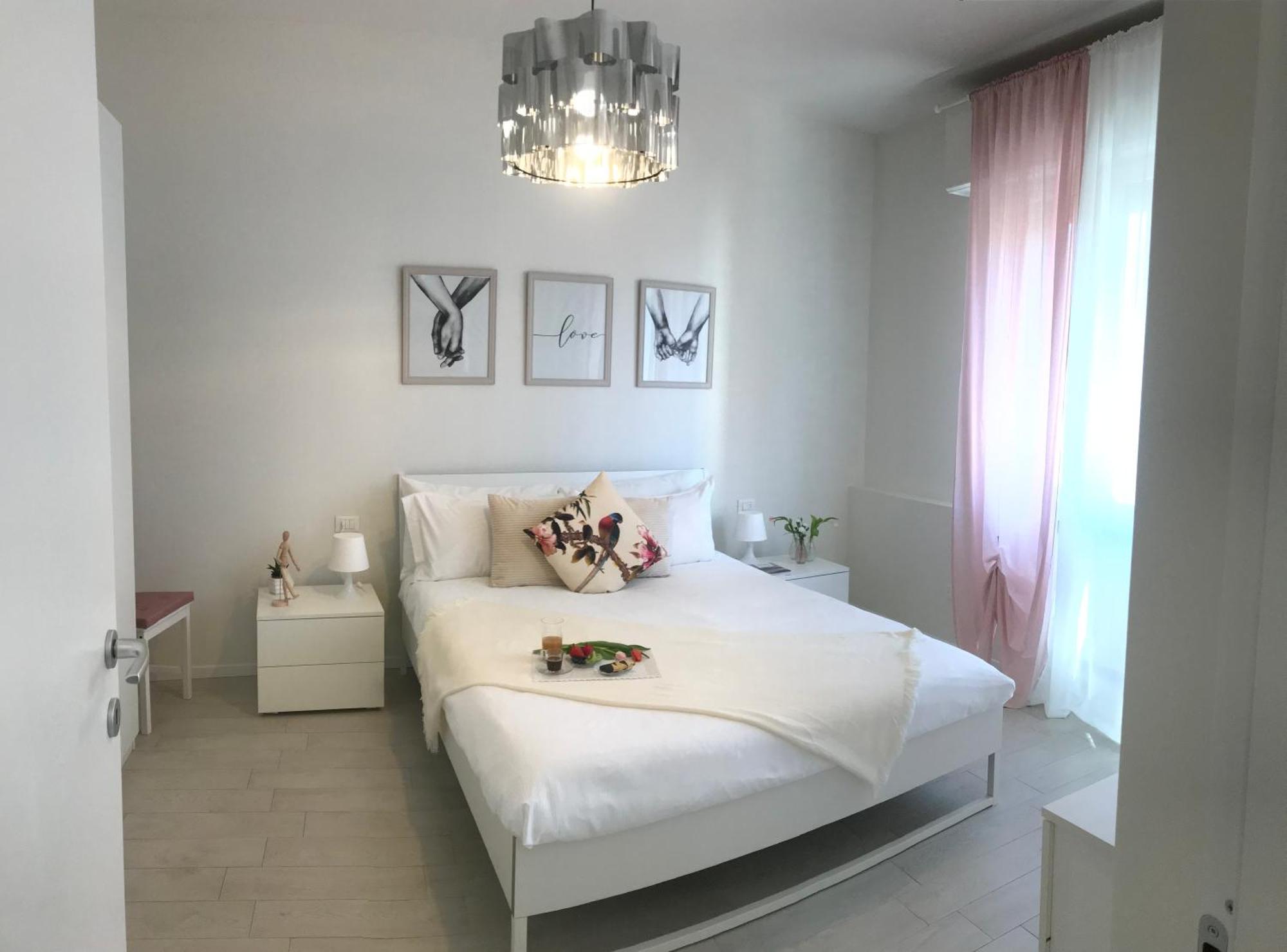 Suite Locchi. Vicino Tramvia/Careggi/Meyer Florenţa Exterior foto